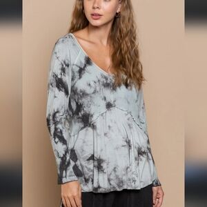 POL Blue and Black Asymmetrical 3/4 Sleeve Tunic